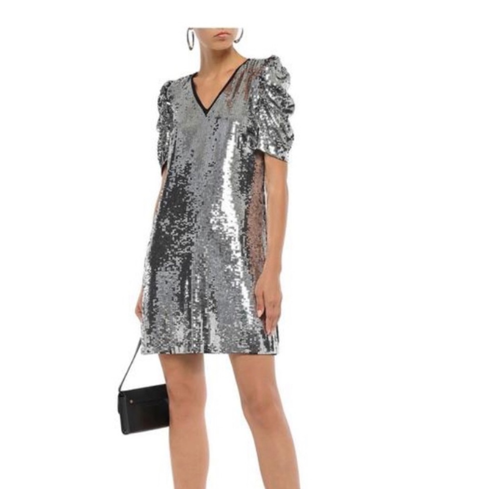MICHAEL Michael Kors
Silver Sequined Chiffon Dress